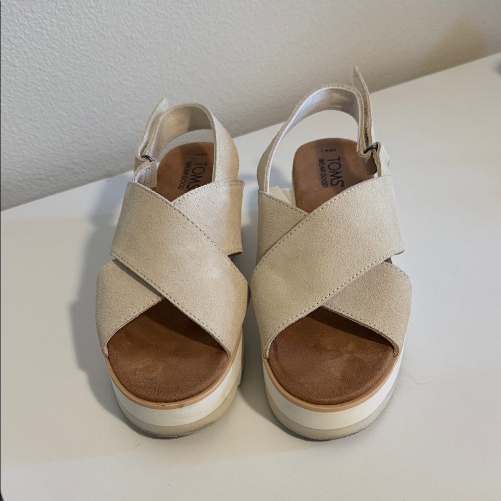 TOMS Cream Suede Crisscross Platform Sandals